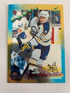 1994-95 Score Gold Line Punched #200 Alexander Mogilny - Buffalo Sabres