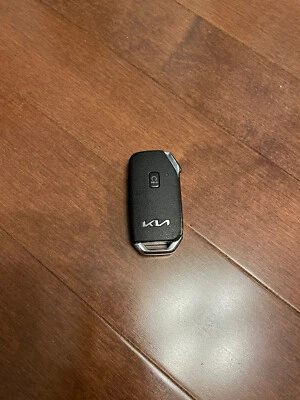 GENUINE KIA STINGER KEY REMOTE FOB 4 BUTTONSTQ8-FOB-4F46 433MHz  - Image 1 of 3