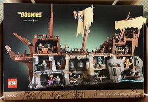 Lego 21363 Ideas The Goonies Pirate Ship 2912 pcs - Picture 1 of 5