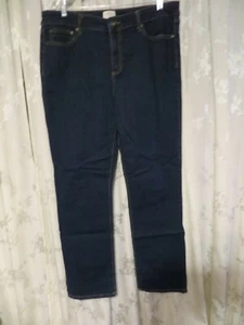 Women's Dark Wash Straight Leg Mid-Rise Jeans Size 18 St. John's Baby Penny's - Picture 1 of 6