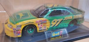 autographed chad little john deere #97 1997 pontiac grand prix nascar revell  - Picture 1 of 7