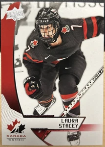 2019-20 Team Canada Women #41 Laura Stacey Montreal Victoire - Picture 1 of 2