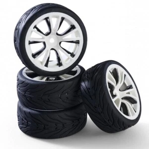 Carson 900183 1:10 Set ruote M-Design (4) bianco/nero 500900183 - Foto 1 di 4