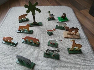 Holztiere Holzspielzeug alt Vintage geschnitzt Zoo Palme Wildtiere Afrika Affe - Bild 1 von 12