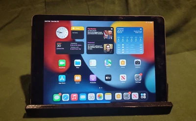 Original Universal iPad Stand Holder Simple 3D Printed MADE IN USA Free Shipping - Image 1 of 4