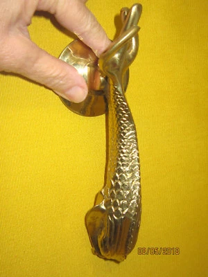 HEURTOIR  DE PORTE-DAUPHIN-SUPERBE-LAITON MASSIF1200gr-20cm-ANGLETERRE-1977-NEUF - Photo 1/4