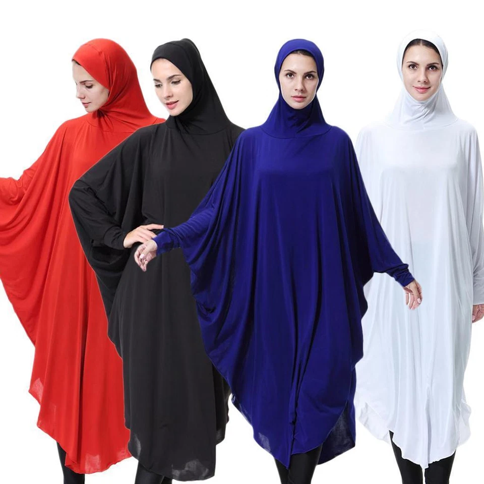 Elegant Islamic Dress with Batwing Sleeves and Overhead Hijab - Bild 1 von 1