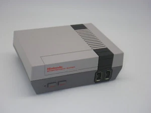 Console Nintendo NES Classic Mini - Officiel - MOD. CLV-001 - Imagen 1 de 3