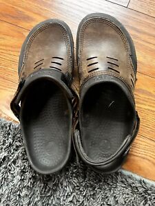 Crocs Bogota Clogs Men's Shoe Size 12 Chocolate Brown Leather Vented Upper