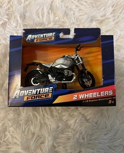 Maisto Adventure Force 2 Wheelers 1:18 BMW R nineT Scrambler Motorcycle Replica - Picture 1 of 6