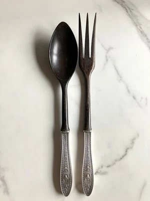 Juego de cuchara y tenedor para servir ensaladas Wedgwood asas esterlinas Foto 1 de 4