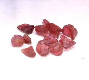 13,85 ct, natürlicher Rhodolith Granat grob Posten, gute Qualität Roh Granat grob Posten - Bild 1 von 5