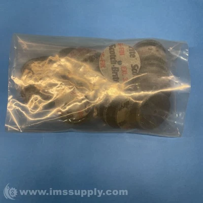3M 00048011175041 Bag of 28 Scotch-Brite Unitized Wheel FNFP - Image 1 of 4