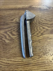 Knoblauchpresse aus Aluminium ohne Marke - gebraucht - Bild 1 von 5