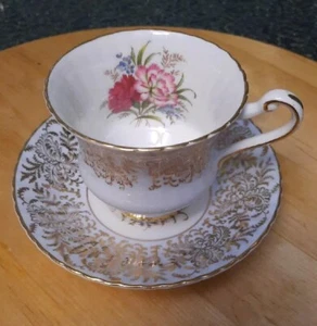 paragon teacup and saucer Fine Bone China Gold And Flowers Vintage - Picture 1 of 8