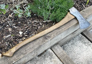 Vintage 1967 ELWELL 6 Axe Felling Axe Wood Log Cutter Chopper Garden Old Tool - Picture 1 of 17