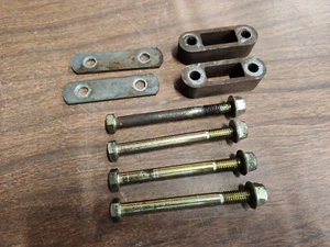 Cub Cadet LT1050 Lawn Tractor 13AP11CP710 Transaxle Spacers Brackets 17840-0637 - Picture 1 of 4