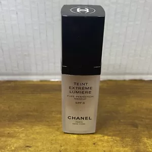 CHANEL TEINT EXTRÊME LUMIÈRE PURE PERFECTION MAKE-UP - 1 flüssige Oz. BEIGE TENDRE LSF 8 - Bild 1 von 5