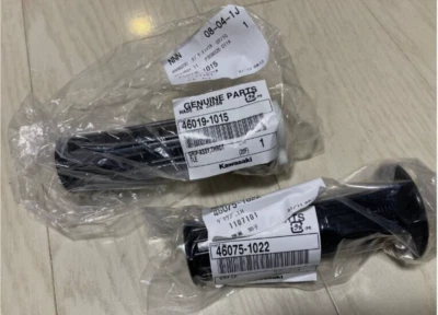 Juego de empuñaduras de mango originales Kawasaki L R 1983-2005 KZ1000P KZ1000 nuevas Foto 1 de 2