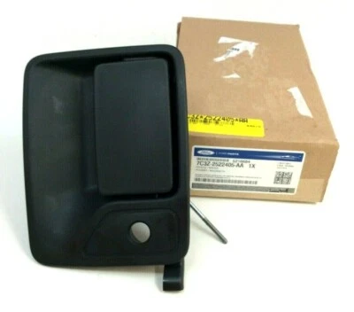 2008-2016 Ford F-250 F-350 Super Duty outside driver side black Door Handle OEM - Image 1 of 4