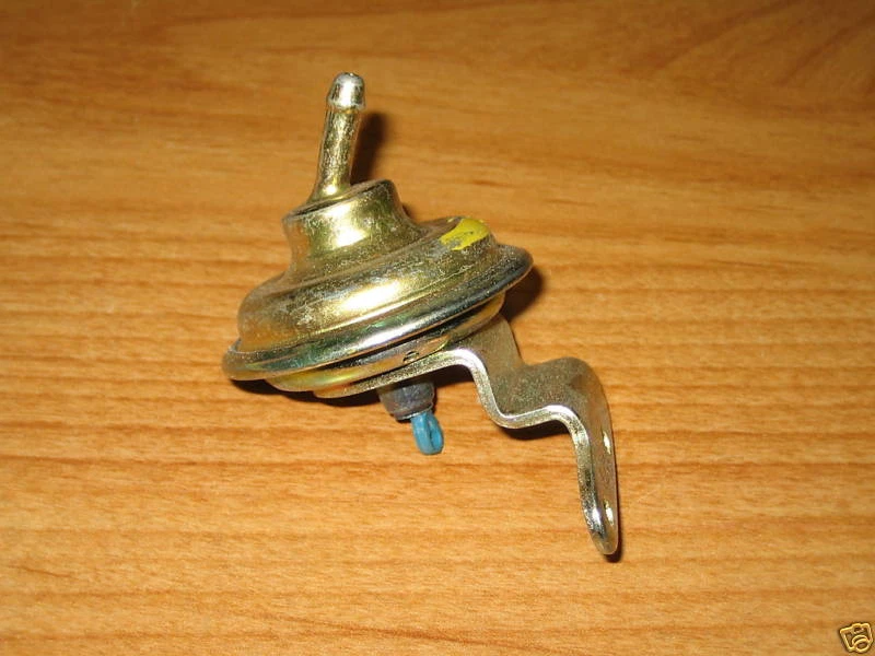 Novo 1983-1984-1985 Ford Mustang Mercury 140 2.3L Carter 1bbl Choke Pull-Off - Imagem 1 de 1