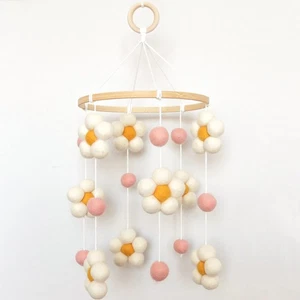 Daisy Mobile for Crib Boho Baby Crib Mobile for Girls Pink Felt Flower Baby M... - Bild 1 von 6
