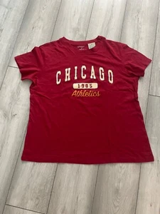 CAMISETA DE MUJER BURGUNDY CHICAGO MANGA CORTA... TOTALMENTE NUEVA... TALLAS 18-24... PRIMARK - Imagen 1 de 3
