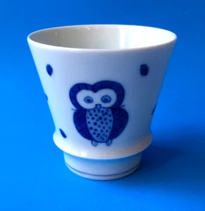 Taza de sake Arita Shochu taza búho Fukuro motivo azul y blanco 3,8" de alto - Imagen 1 de 7