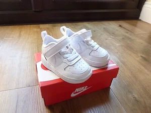 Nike Kids Baby Boy's Girls Court Borough Low 2 Toddler UK 3.5 White Ex Con - Picture 1 of 6