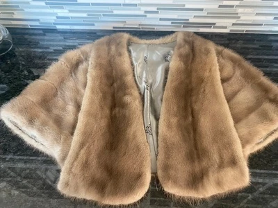 Estola de piel vintage Foto 1 de 4