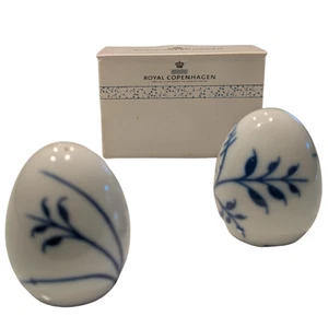 Royal Copenhagen Blue Fluted Salt & Pepper Shakers w/ Box Vintage Denmark - Picture 1 of 7
