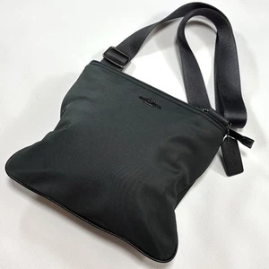 Coach Gray Leather Shoulder Bag Sacoche with Charm Used - Picture 1 of 9