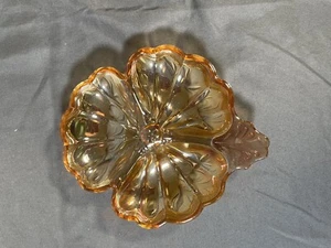 Vtg Amber Marigold Carnival Glass 3 Leaf/Section Luster Clover Candy Nut Dish - Picture 1 of 3