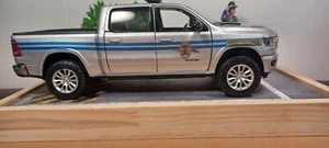 South Carolina Highway Patrol MotorMax 2019 Ram 1500 Laramie Crew Cab 1/24 Scale - Picture 1 of 4