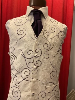 EX-HIRE WAISTCOATS - Image 1 of 3