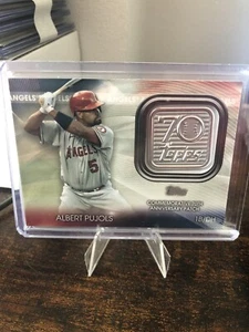 2021 Topps Baseball - Commemorative 70th Anniversary Patch - Pick a card!!! - Picture 1 of 5