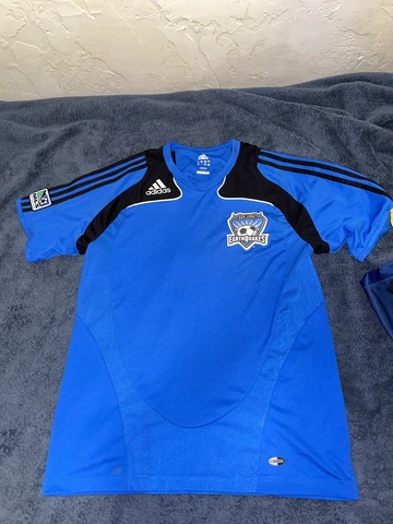 Men’s San Jose Earthquakes Adidas Soccer Jersey - Size M Cover