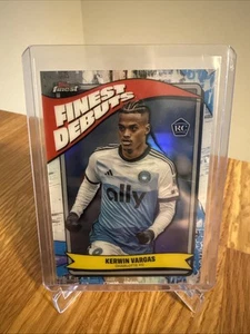 2024 Topps Finest MLS Kerwin Vargas RC Charlotte FC Finest Debuts Refractor FD-7 - Bild 1 von 2
