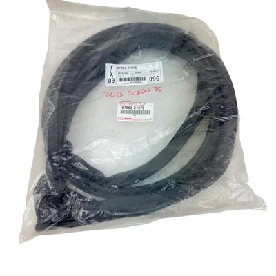 OEM 2011 - 2016 Scion tC Front Left Driver Door Weatherstrip Seal 67862-21070 - Image 1 of 4