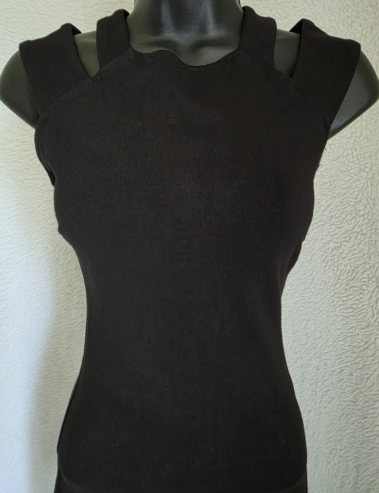 Vestido feminino Aqua tamanho XS X pequeno sem mangas gola redonda Bodycon - Imagem 1 de 4