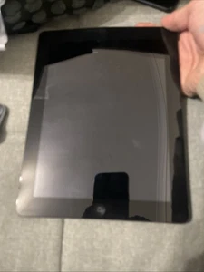 Apple A1416 iPad 3rd Gen 2012 9.7" inch 16GB Silver - Picture 1 of 3
