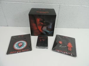 IT Chapter Two Pennywise Culturefly Lot Pflanzgefäß Patch Pin Set Karten - Bild 1 von 6