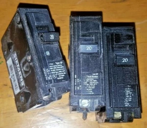 INTERRUPTOR AUTOMÁTICO SIEMENS 20 AMP - Imagen 1 de 1