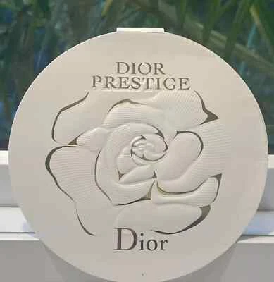 Dior Prestige La Micro-Huile De Rose Advanced Serum 7 x .03oz Samples On 1 Card - Image 1 of 4