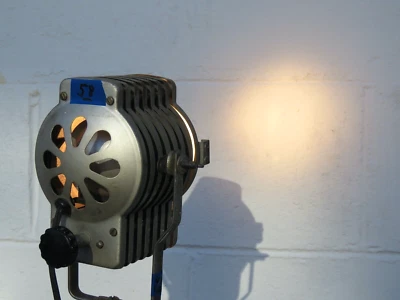 Photogenic Mini-Spot,  7800, Focusing,  #58 - Image 1 of 4