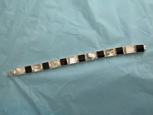 925 STERLING SILVER ONYX AND MOTHER OF PEARL BRACELET - Picture 1 of 9