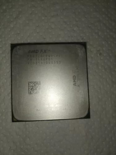 AMD FX-8320 Octa-Core Processor (8 x 3,5GHz, Socket AM3+, 16MB Cache, 125 Watt)