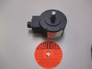 Dynapar 63-AAEF-1800-A0 Optical Incremental Encoder M050083 - Picture 1 of 3