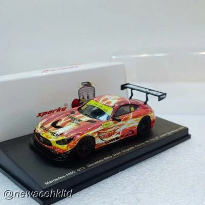 Mercedes-AMG GT3 No.888 Racing 9th FIA GT World Cup Macau SPARK MODEL 1/64 #Y169 - Image 1 of 2