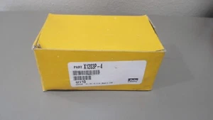 Parker, X1203P-4, Brass T Fittings, Box of 10 - Picture 1 of 3